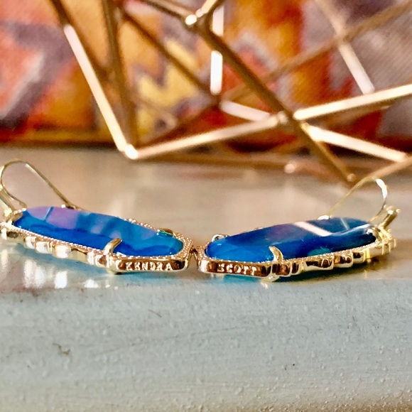 Frances style Kendra Scott Earrings - Picture 3 of 4